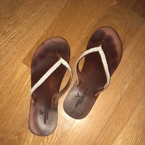 American eagle flip flops